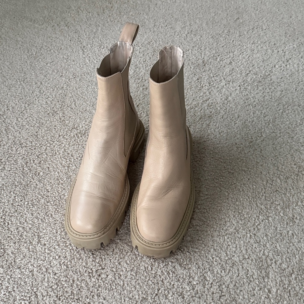 Zara Leather Boots Ecru Ivory Track Soles Chelsea EU36 Chunky Sole Boots - Picture 2 of 14